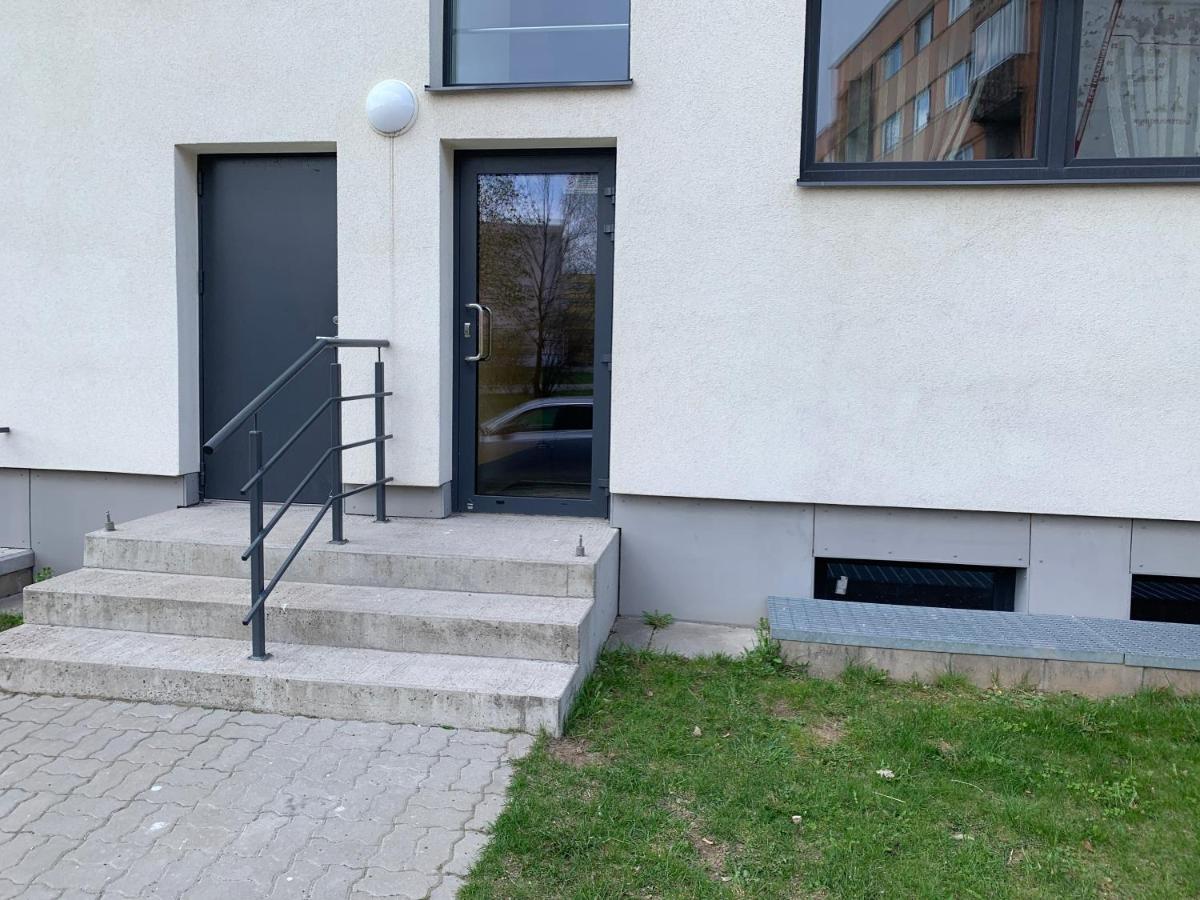 K65, Nice 1-Bedroom Apartment - 2 Big Beds Tartu Exterior foto